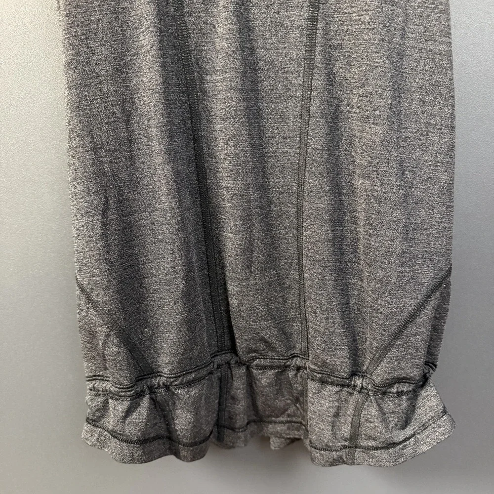 Lululemon Athletica Women Tank Top Built in Bra Gray‎ Black Ruched Size 4